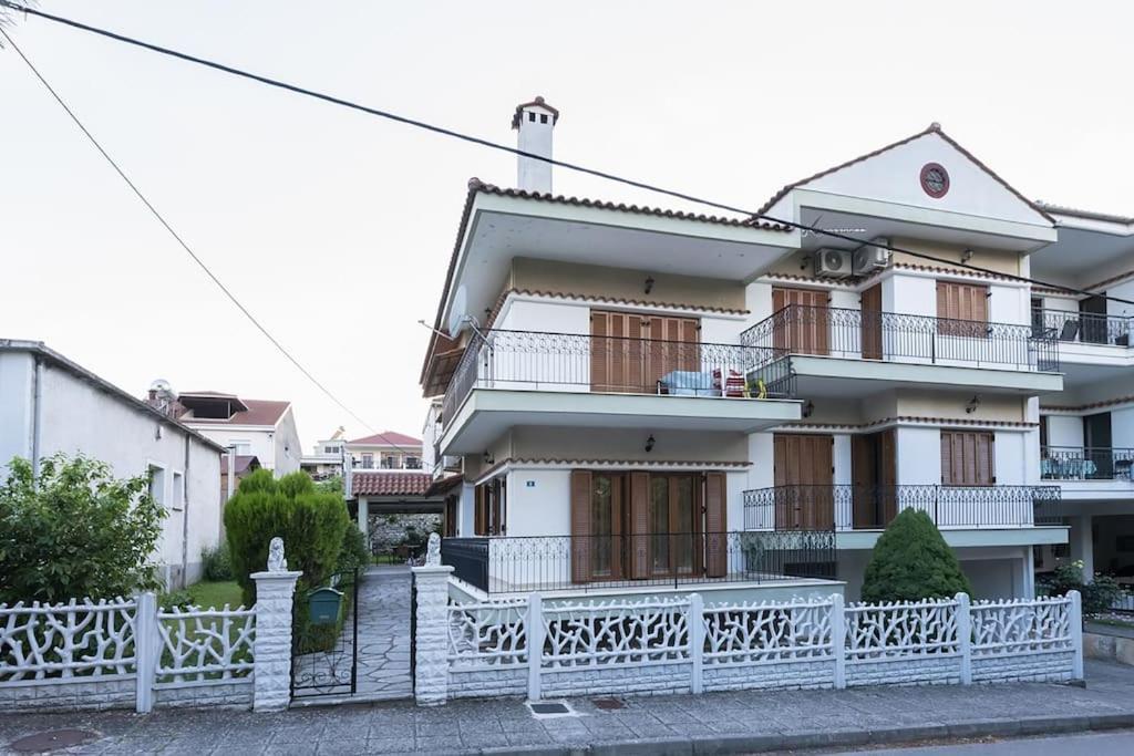 Aiwa Διαμέρισμα 130Τμ 1Ου Ορόφου Σε Διώροφη Οικία Anatoli  Exterior foto